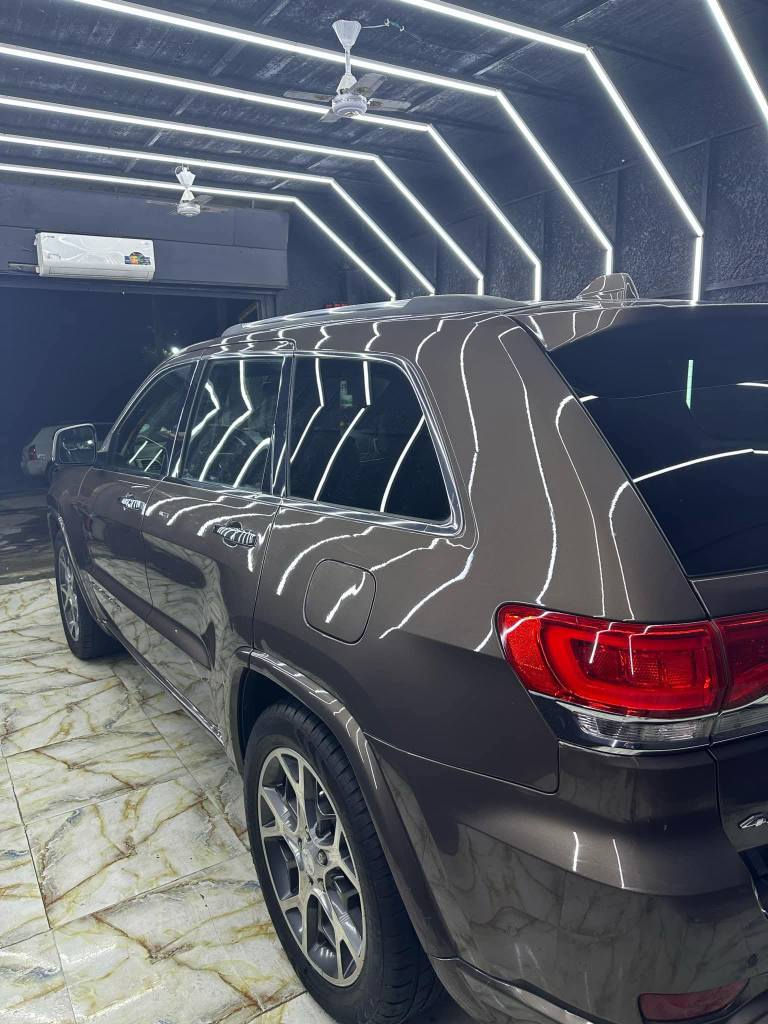 السلام عليكم جيب اوفرلاند موديل 2017 فول موصفات 6 سلندر فورويل جكات حادث جاملغ الامامي الايسر بدون ايرباك رقم بغداد السعر 195  وبيه مجال اتصال *********** بغداد, العراق
