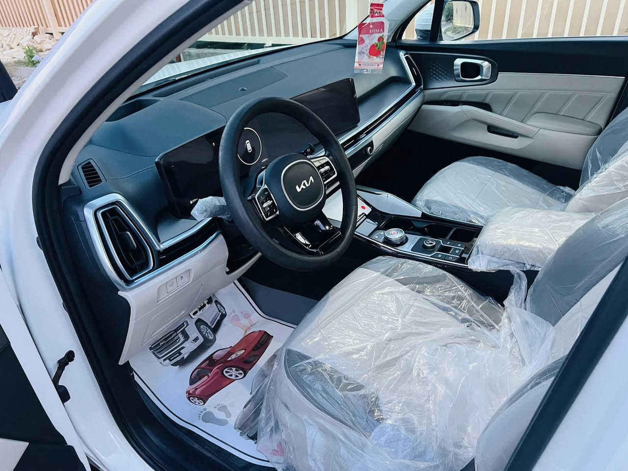 سورنتو 2024 خليجي بغداد
مكفوله كفاله عامه من الصبغ
والبارد والشخط
محرك 6 سلندر  7 راكب 
بانوراما
داتا شو
كير ماوس
هندبريك بصمه
صندوق كهرباء
بصمه تشغيل وابواب
اوامر صوتيه وقفل سرعه
اناره محيطيه 7 الوان
شاشه متصله 3 الوان
تشغيل عن بعد
شاشه متصله كار بلي
بردات خلفيه بالابواب
اوتو هولد
ويل  19
نزول منحدرات
4 اوامر قياده
لايت ضباب امامي
حساس مطر
دوشمه أرضيات ومقاعد جلد
شفتات سرعه
السعر 310 وبيها مجال
مكاني بغداد 
للإتصال ***********
