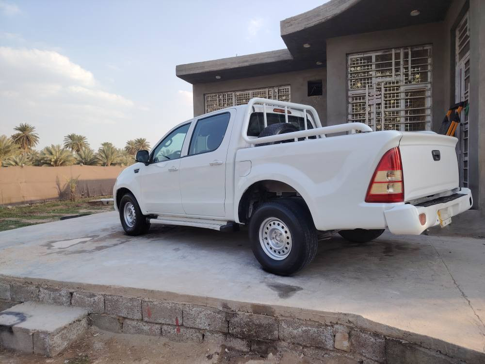 بيكم فوتون 2015 عاليه رقم بابل الماني شرط التحويل مكينه وكير مكفولات حداديه جديده تخم تايرجديد أرضيةمغلفه جلد السعر ٥٤ وبيها مجال *********** *********** بغداد, العراق
