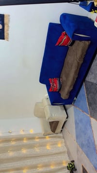 تخم قنفات 7مقاعد سعر 200الف بي مجال بسيط   رقمي 07710071082