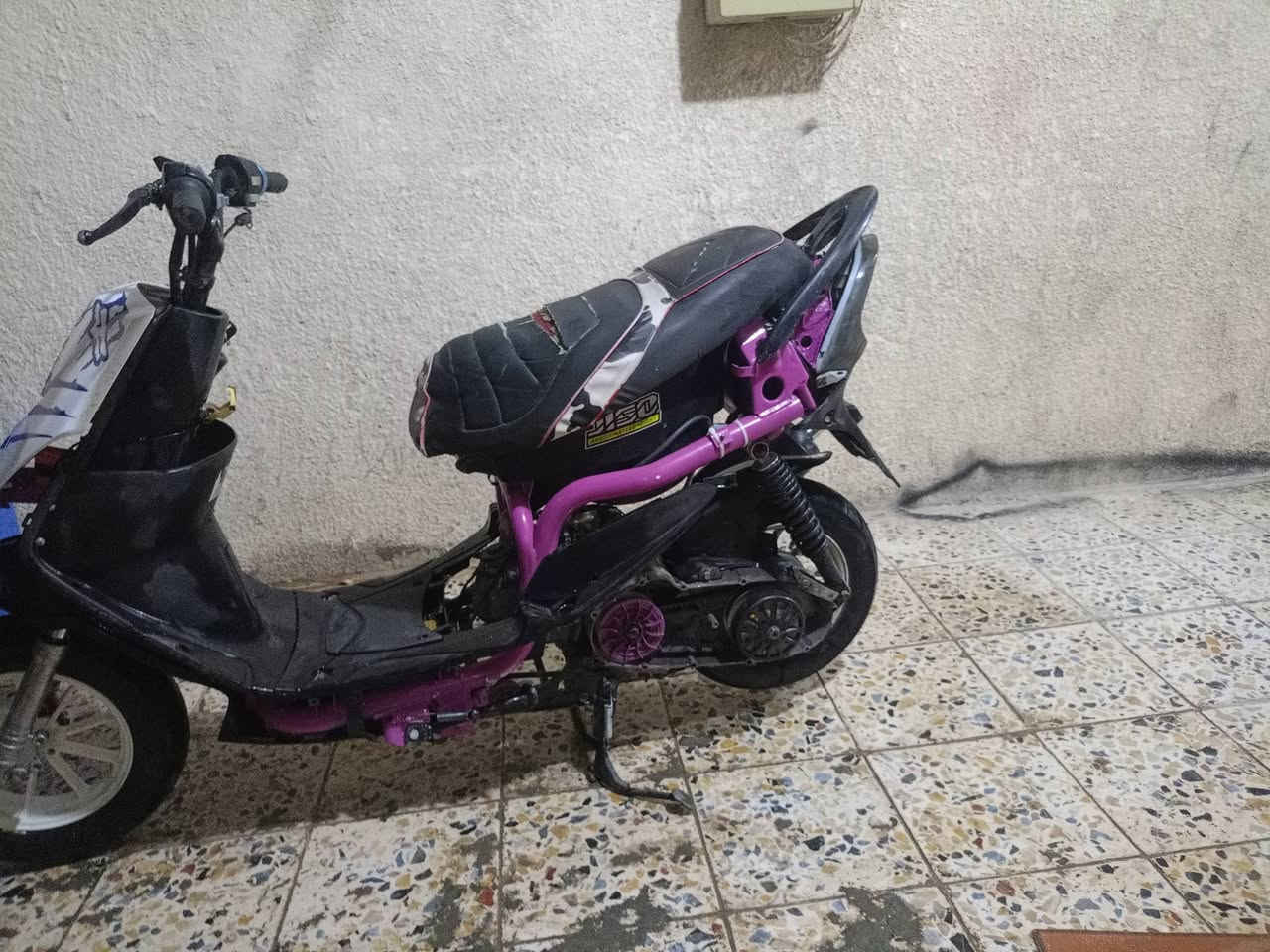 سلام عليكم ماكس عدله للبيع 120 كامله مابيه اي نقص بجم موشم كلجات رياضي صالنصه FM دبلات رياضي وياله رياضي قطره رياضي السعر 450  . مكاني التاجي سبع البور مفتوح خاص


**إذا كنت صاحب هذا الإعلان وتريد حذفه لأي سبب، رجاءا أرسل رسالة إلى الدعم الفني**