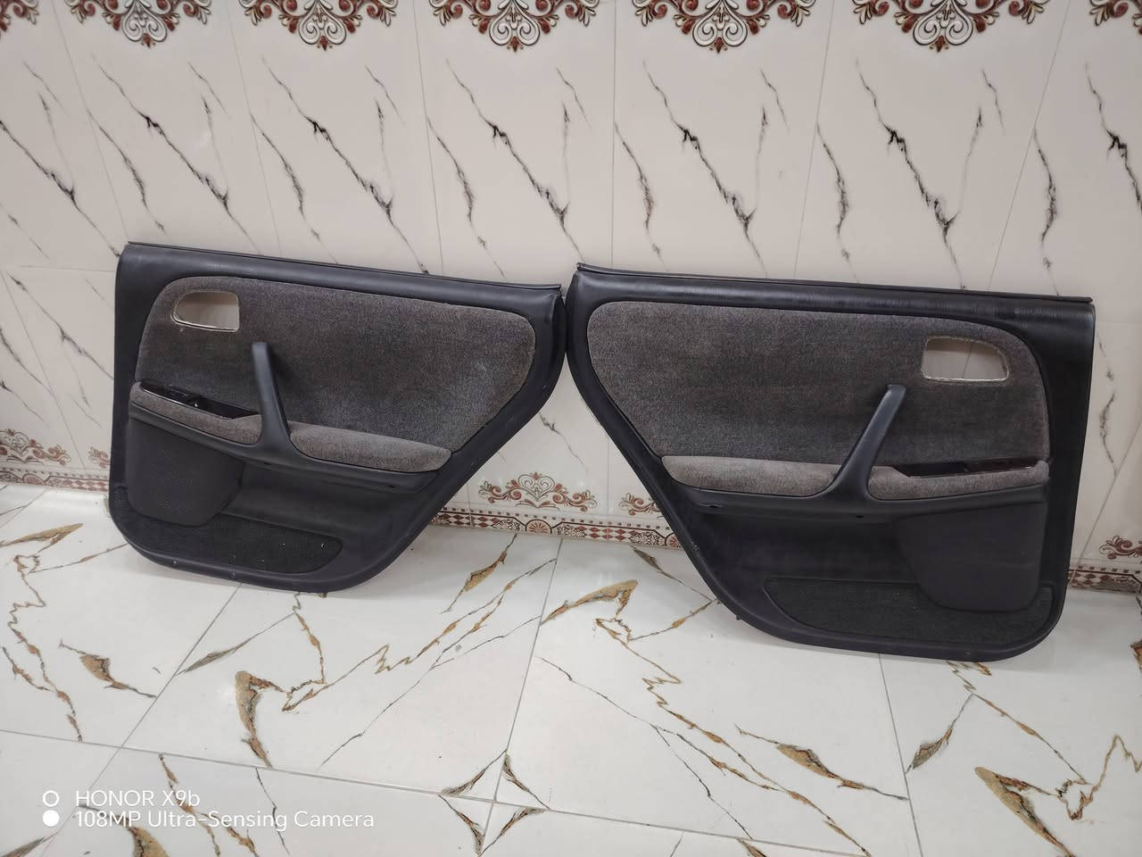 تخم بطارين أبواب مارك نفخ لون زيتوني او رصاصي مال كصه نضيف
موجود بصره سفوان
***********
