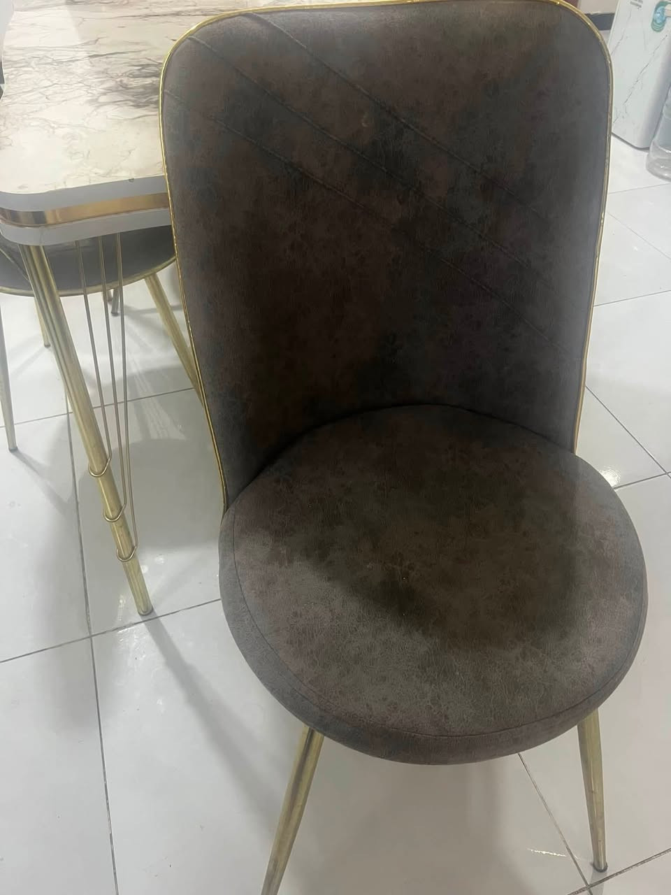 ميز طعام للبيع ٤كراسي المكان بغداد البياع السعر ١٥٠ وبي مجال نظافه ١٠٠/١٠٠


**إذا كنت صاحب هذا الإعلان وتريد حذفه لأي سبب، رجاءا أرسل رسالة إلى الدعم الفني**