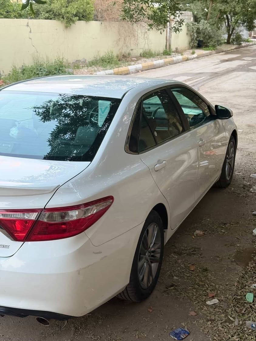 سلام عليكم 
تايوتا كامري 
موديل؛2017
المواصفات:se
الضرر: كلين تايتل 
السياره بسمي وكاله تحول اني حاضر 
السعر 190 وبيها مجال 
الهاتف:***********
