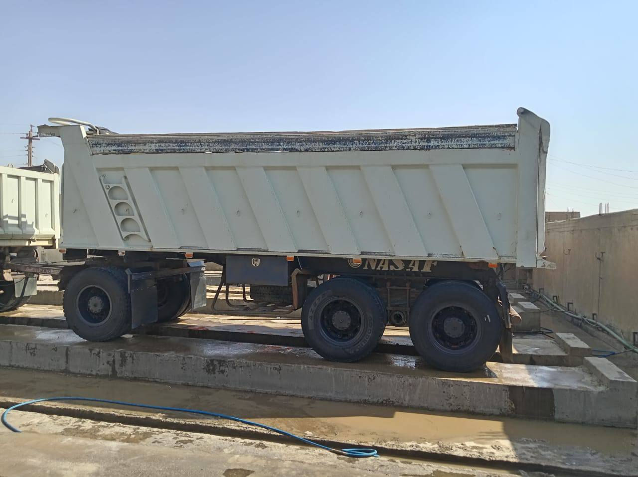 السلام عليكم مقطوره  شاصي16 براد16 سرابس الطول سبعه وربع للبيع او مراوس بمقطوره هاوزر السعر 140 وبيها مجال 

رقم الهاتف ***********

مكلف بالنشر
