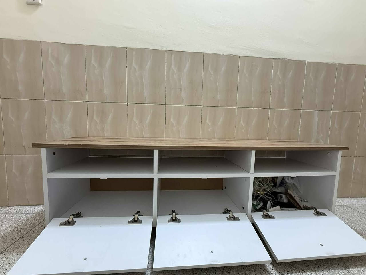 صوبات للبيع ميز بلازمه عنوان سيديه واتساب ***********
شعدكم غرف للبيع اثاث بيت مستخدام راسلوني خاص ابيعه الكم دللو
