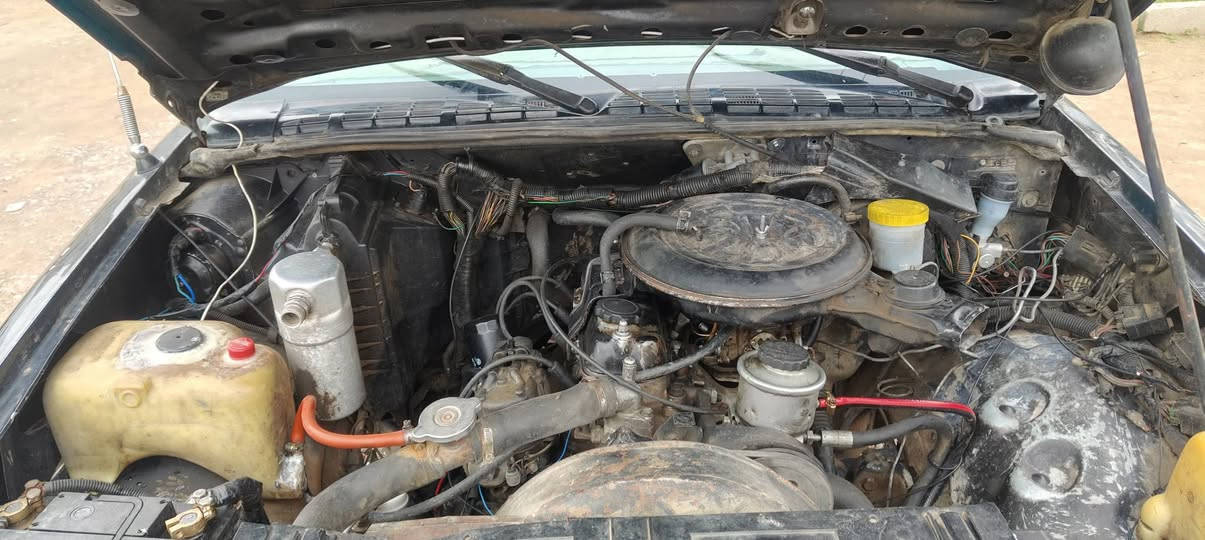 السلام عليكم ورحمه الله وبركاته
سياره GMC أمريكي بيكم
محرك تيوته 4+كير تيوته 5نمر+اكسل تيوته 2001
رقم كركوك +دفتر بنزين
تأيرات نص عمر
صدر جديد
كهربائيات شغاله
لاصرف ولابخار
سعر السياره 33وبيها مجال بصيط
مكان السياره الحويجه تل علي
***********
***********
