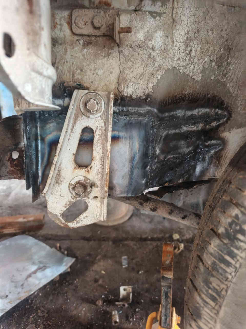 مكاني صناعي النجف خلف محلات المسبح الاستفسار ***********
