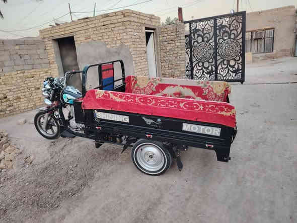 السلام عليكم دراجه للبيع مديل ٢٣مكفوله كفاله عامه
***********السعر خاص مكانه السماوة
