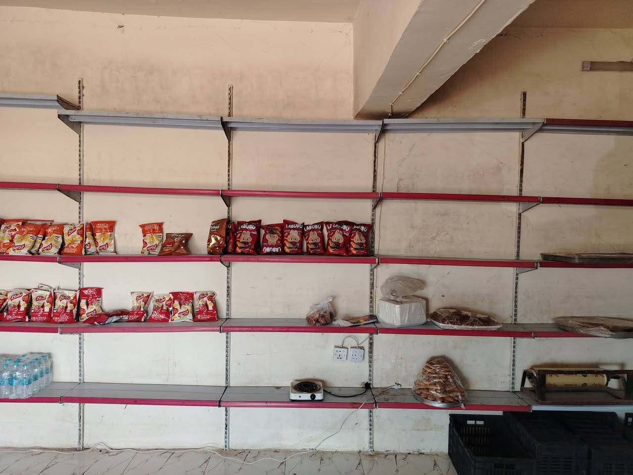 ارفوف. تركيا مثل ما موضح بالصوره 
٥٥ قطعه السعر ٧٥٠ وبيهن مجال مكاني سامراء


**إذا كنت صاحب هذا الإعلان وتريد حذفه لأي سبب، رجاءا أرسل رسالة إلى الدعم الفني**