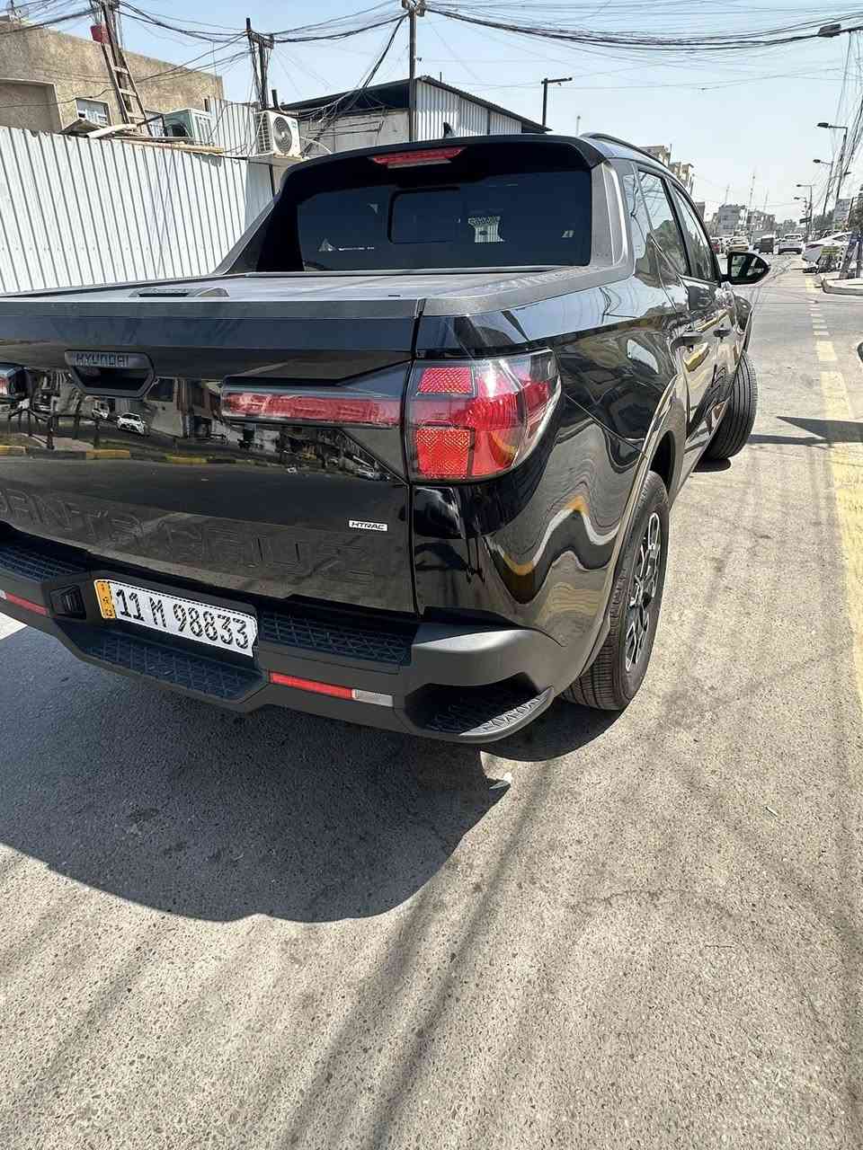 🚗 للبيع: هيونداي سانتا كروز 2024 لون اسود 
📍 مكان السيارة: بغداد
📞 للتواصل:***********

📊 المسافة المقطوعة: 9 الف ميل 
🛠️ المحرك: 4 سلندر 

⚙️ المواصفات:
• فتحة سقف
• بصمة 
. اشاره باللايت
• مقعد السائق كهربائي
• ويل كب
• تشغيل عن بُعد
• لايتات LED
• لايتات زينون
• إشارات على المرايا
• تحكم ستيرن جهتين
• شحن لاسلكي
• هاندبريك بصمة
• هيترات بالمقاعد
. شاشة كبيره 
. دشبول ايباد 
. صندوق كهربائي

⚠️ أضرار السيارة:
• وارد أمريكي
• باب سايق وجاملغ امامي بجم كبس   (موضح بالصور المرفقة)
• جميع الوسائد الهوائية (الايرباكات) سليمة ✅ 

📌 تفاصيل إضافية:
• رقم السيارة: بغداد  الدولي الجديد رقم مميز
