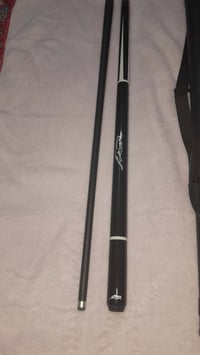 كيوب كاربون وجنطة ثنينهن بردتور تجي ويا 4 تبات احتياط  ووصله ب 95 0780...