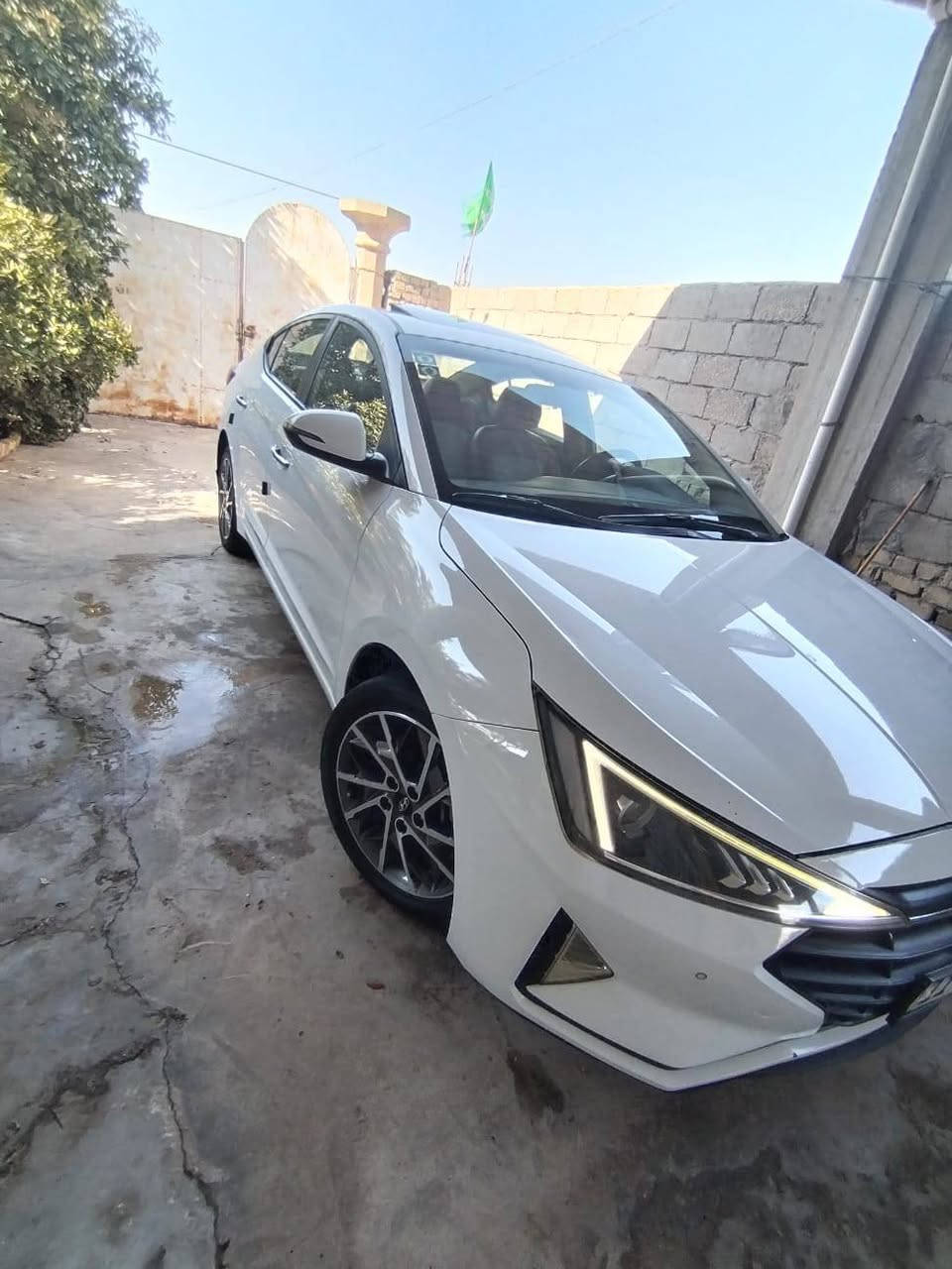 سلام عليكم النترا 2019خليجي رقم بغداد انكليزي ماشيه 70 بسمي تحويل مباشرة كفاله عامه
فول مواصفات واحد على واحد فئة المتدد
محرك 2000دوش /فتحه سلايت/يدات نيكل /شاشه كبيره
تحكم ستيرن جهتين/مري شفط/اشاير بل مري/
صندوق ذكي عند القتراب/بصمة تشغيل وابواب وصندوق
داخل صاج/كشنات جلد 
اربع دسكات/كيرat/سياره خير من الله جديده
ملاحظة سياره (مكفوله كفاله عامه)
السعر:(157)وبيه مجال
مكان سياره (كربلاء طويريج)
الاستفسار على رقم:(***********9)
