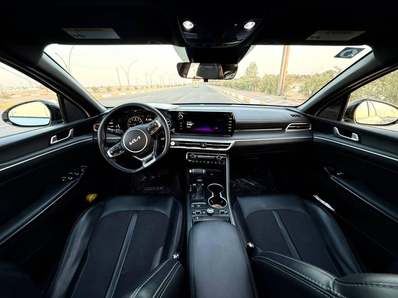 السلام عليكم K5  GT-line 2023 
وارد امريكي حادثها قبق جنطة وجزء من الجاملغ الخلفي  . الباقي كله مكفول سونارها موجود بالصور وحادثها  
ماشية ٦٠ الف كم 
رقم بغداد 
للاستفسار 
***********
