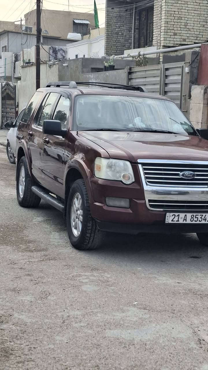السلام عليكم
فورد اكسبلور موديل 2010 خليجي شركة نيفا السيارة نظيفة جدا المكينة و الكير و الصدر بحالة جيدة السعر 125 ورقة للاستفسار الاتصال ***********
