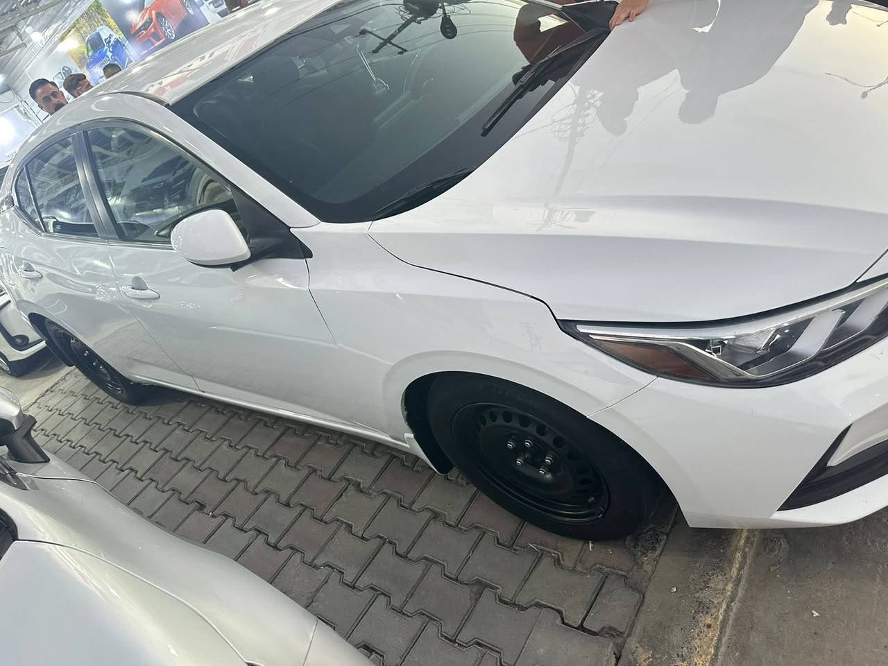 نيسان سنترا 2021 
رقم شمالي سليمانية 
سنوية 2029 
ضرر بونيد فقط 
سيارة ماناقصها برغي
السعر 140 ورقة البيع نقد فقط مراوس حسب القناعة
***********
