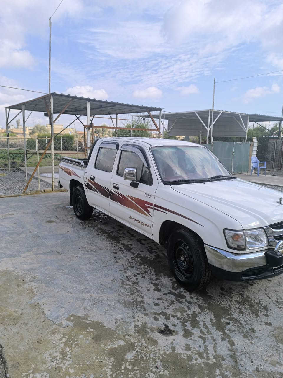 السلام عليكم سيارة موديل 2004جمرة للبيع السيارة مصبوغةعام
الشاصي:شرط✅
المحرك:شرط✅
بارد حار كلو شغال سيارة ماتصرف عليها شي لانها مال جناي
السعر 125ورقة وبي مجال للطيبين للتواصل ***********///***********
والتوفيق من رب العالمين🤲مكاني موصل
