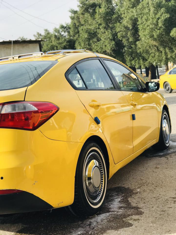 السلام عليكم للبيع كيا سيراتو موديل ٢٠١٤ رقم بغداد بسمي جاهزه من كلشي بيها تبديل قبق صندوق بدون عابر تخم تاير صارله شهر شاشه تبريد مكينه ممفتوحه سياره احلا من الصوره سعرها ب ١١٢ وبيها مجال بسيط مكاني السماوه الرميثه ***********
