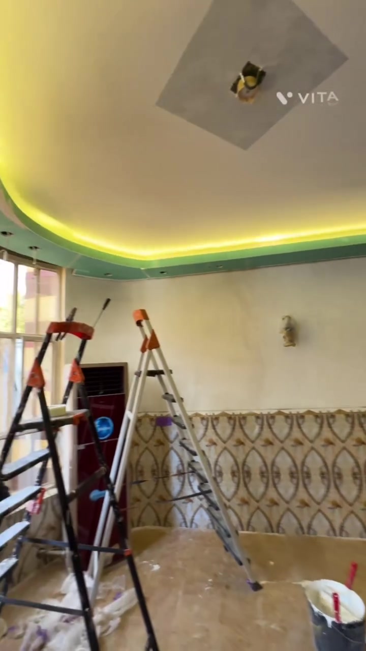تنفيذ تصميم ديكورات داخلية وخارجية 
الدقة في التنفيذ 📞***********
