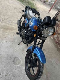 دراجة • موديل 2022 • أوراق أصلية