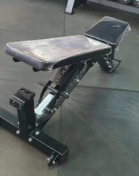 تجهيزات رياضية • أندية رياضية • أجنبي