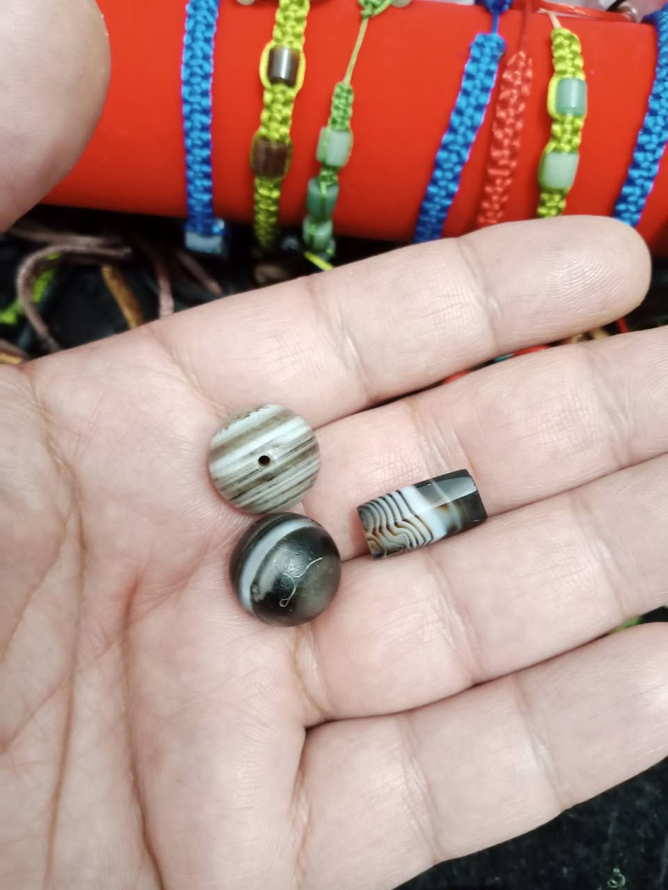 كل مجموعة وسعرها ....سعر مناسب جدا 
تواصل خاص واتساب ***********
