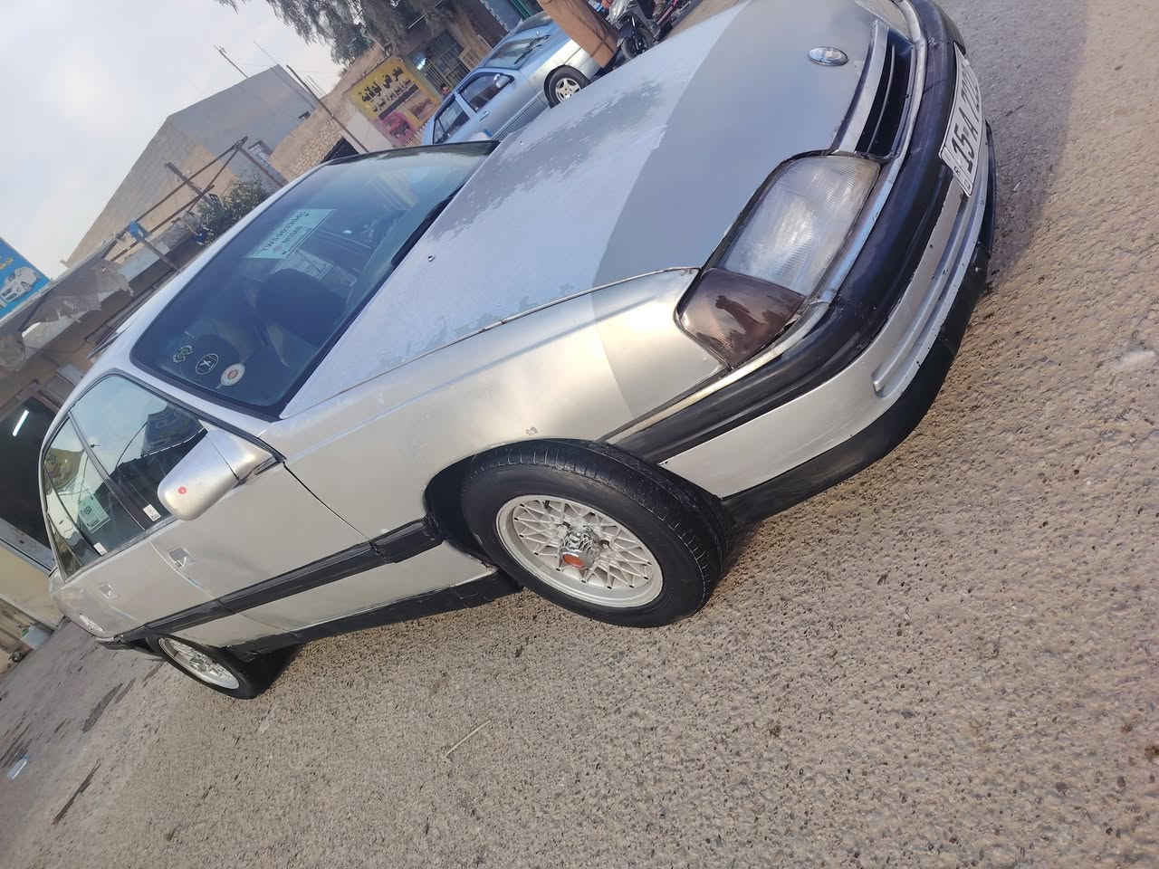 ياالله السلام عليكم
اوبل اوميكا كير اوتو سياره حلوه بيه جراد 
صدر جديد مكينه جديده
رقم مميز دولي رقم انبار 
جام كهرباء 
مكان السياره الانبار هيت 
السعر 32
رقم الهاتف ***********
