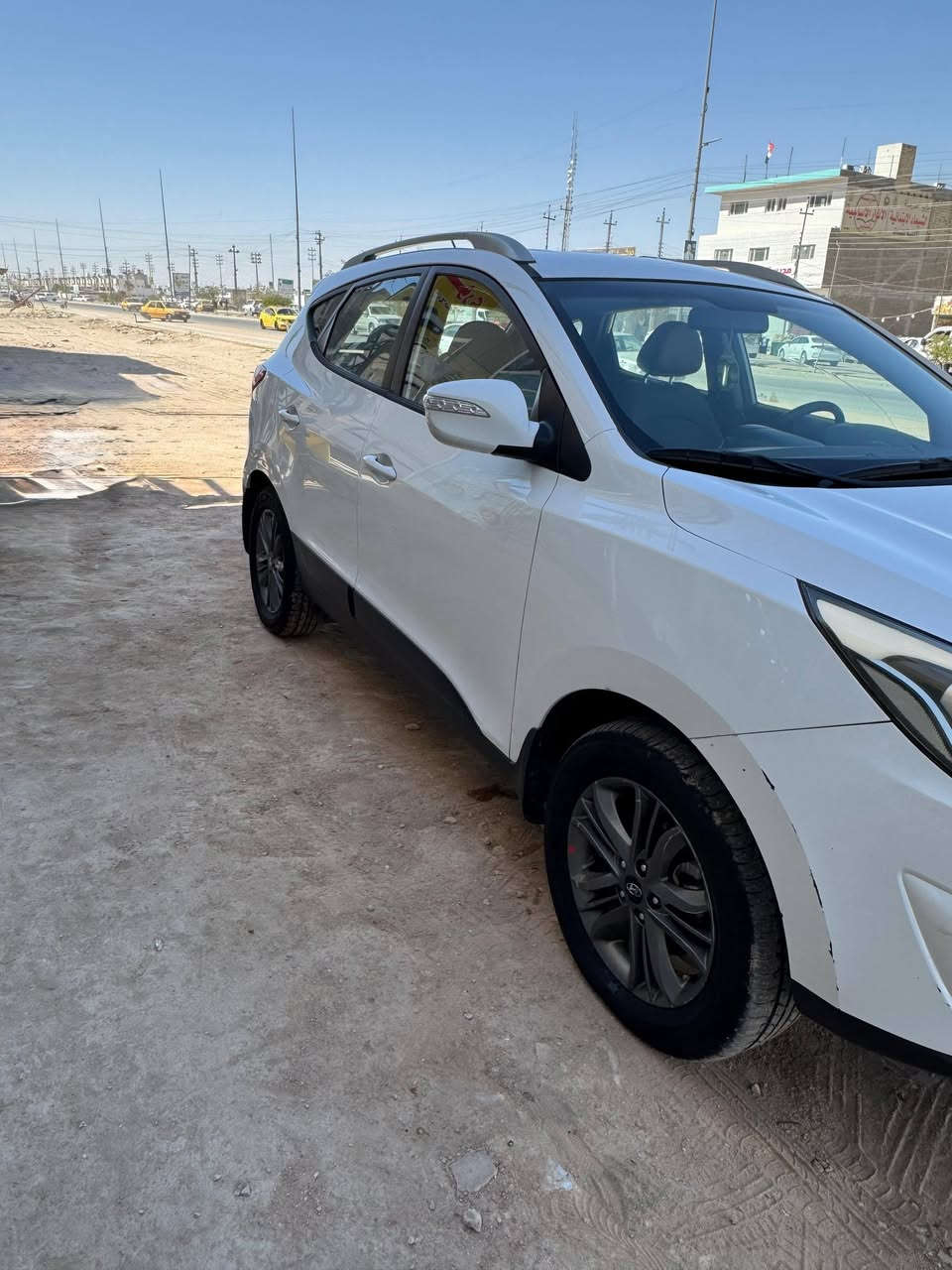 السلام عليكم للبيع توسان مديل 2014 شكل 15 رقم نجف دولي السياره بسمي سنويه 2030 مكاني النجف الا شرف بيه 3 قطع صبغ السعر 128   موبايل ***********
