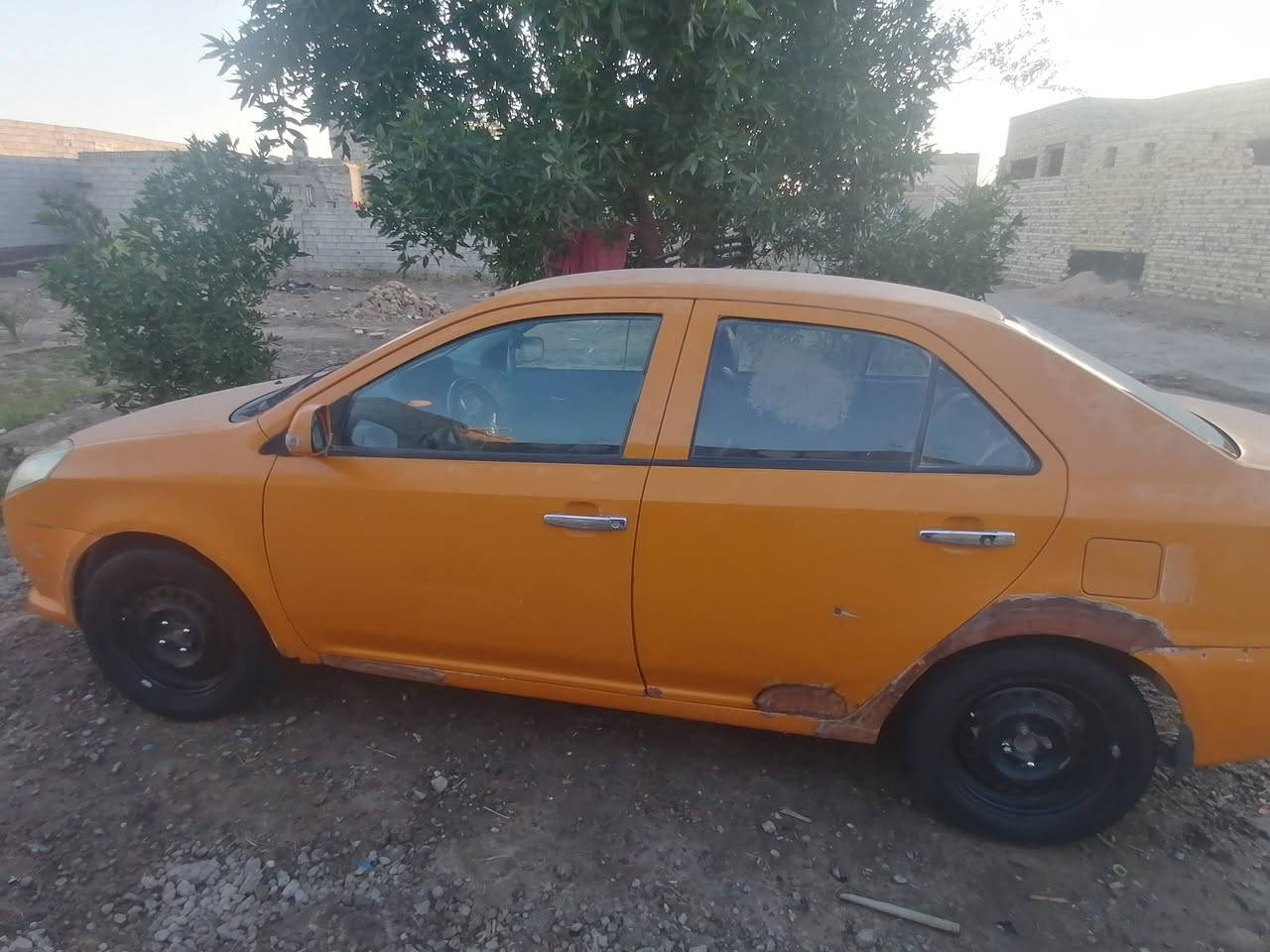 السلام عليكم 
جيلي موبل موديل 13 سياره جاهزه خير من الله 
قبل سبوع مسمكره المكان دوانيه قضاء الدغاره 
للبيع فقط بدون مراوس الاستفسار ***********
