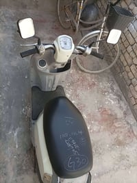 دراجه بوليس  طالع من معرض صارله اتلاث أيام البيع بسبب ظرف صحي لان محتا...
