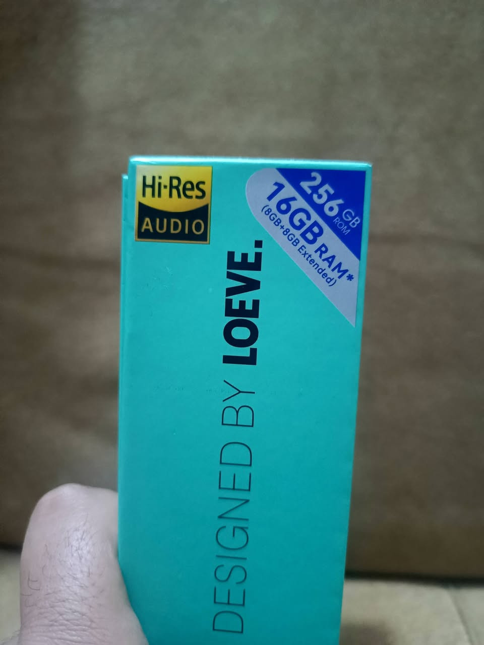 السلام عليكم شباب
متاح تكنو كامون 30 بريمير 
الجهاز ذاكرته 256 والرام 16
الجهاز جديد غير مستخدم فقط لغرض الفحص 
جديد جديد جديد 
السعر مناسب جدا بالنسبة للجديد 
250 الف 
***********
بغداد
