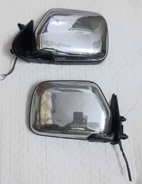 زوج مرايات • تويوتا بكب • أصلي ياباني