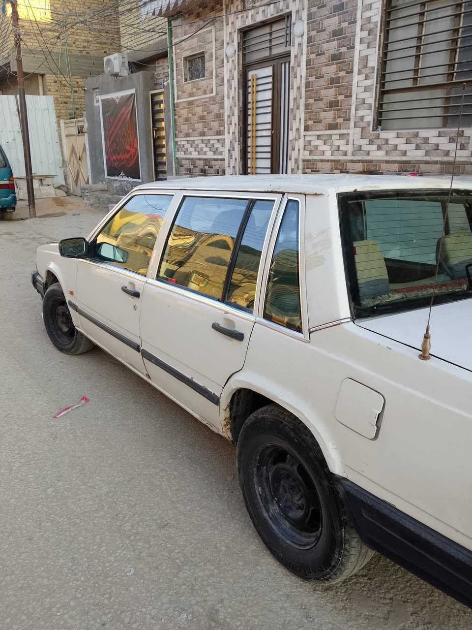 فالفو للبيع راعيها يداورلك مكينه وكير خير من الله حداديه جاهزه كشر كدام عينك 25وبها مجال ‏‪***********‬‏ هاذا رقمي
