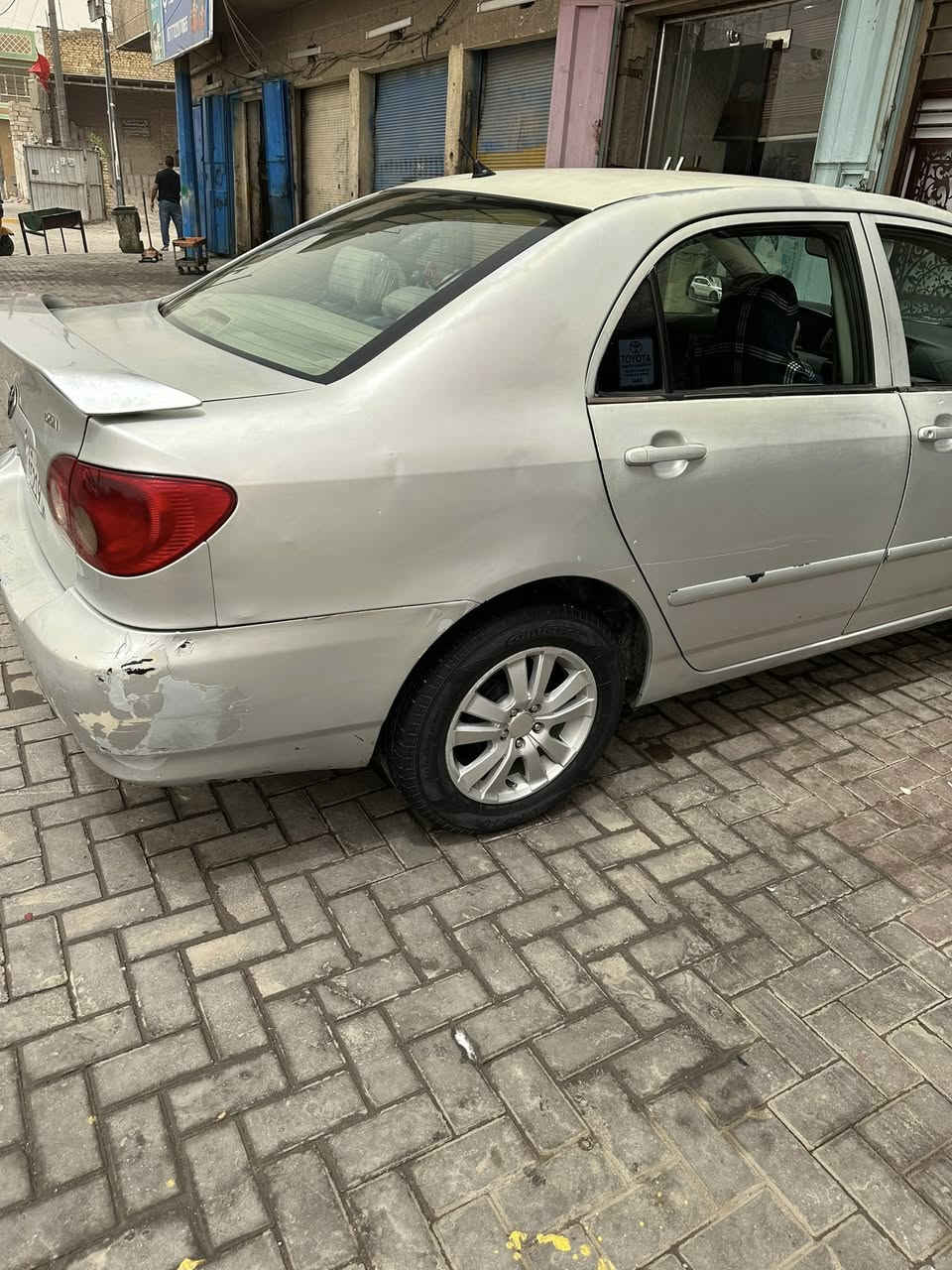 السلام عليكم من رخصت الادمن كورلا نحله ٢٠٠٧وارد امريكي ليبل واحد عده الجاملغ الايسر الامامي مبدل السياره مصبوغه سابقن وجارده كلها تخم تاير تبريد صدر امامي خلفي جديد داخله كله ابلادي كهربايت كلها شغاله مكينه كير خير من لله ١٨٠٠بسمي رقم انكليزي السعر ٨٥مجال بصيط مكاني بغداد الحريه ***********
