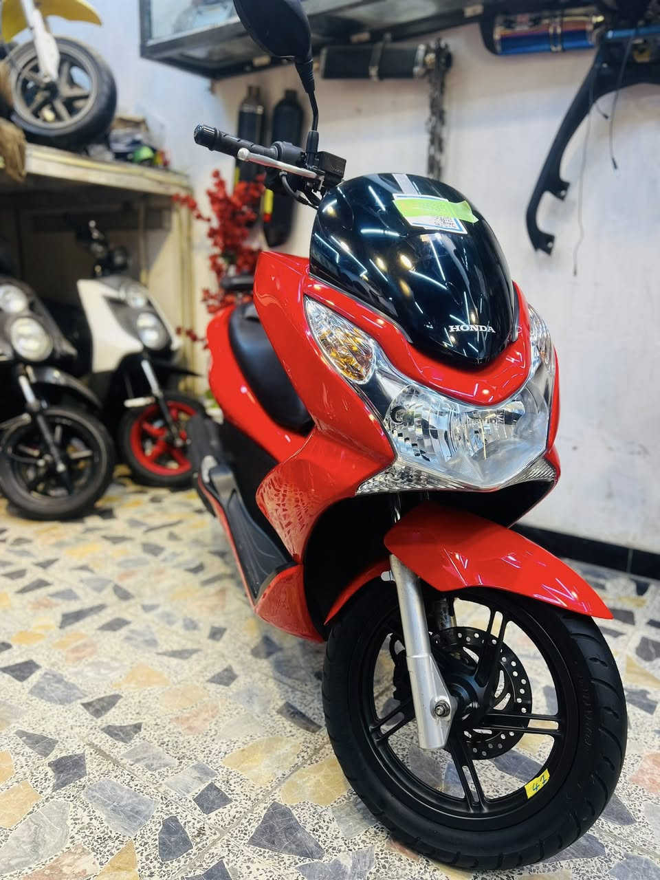 عنوان الوكاله الصحيح☝🏻✅

بيسي اكس جيل اول ياباني لون طماطي مكينه 150cc
مكفوله كفاله عامه مكفوله من فتح مكينه ومن صبغ ومن تجاري وشرط ياباني وكاله🤫☝🏻🤫☝🏻

شارع الفلاح قطاع 24 ركن شارع الاخشاب👍

للستفسار اتصال فقط او مراسله واتساب فقط فقط❤️
📞***********📞
