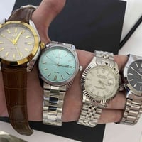 ساعات • مجموعة ساعات • عرض ميتكرر