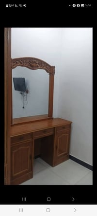 جرباية • ميز تواليت • دورة