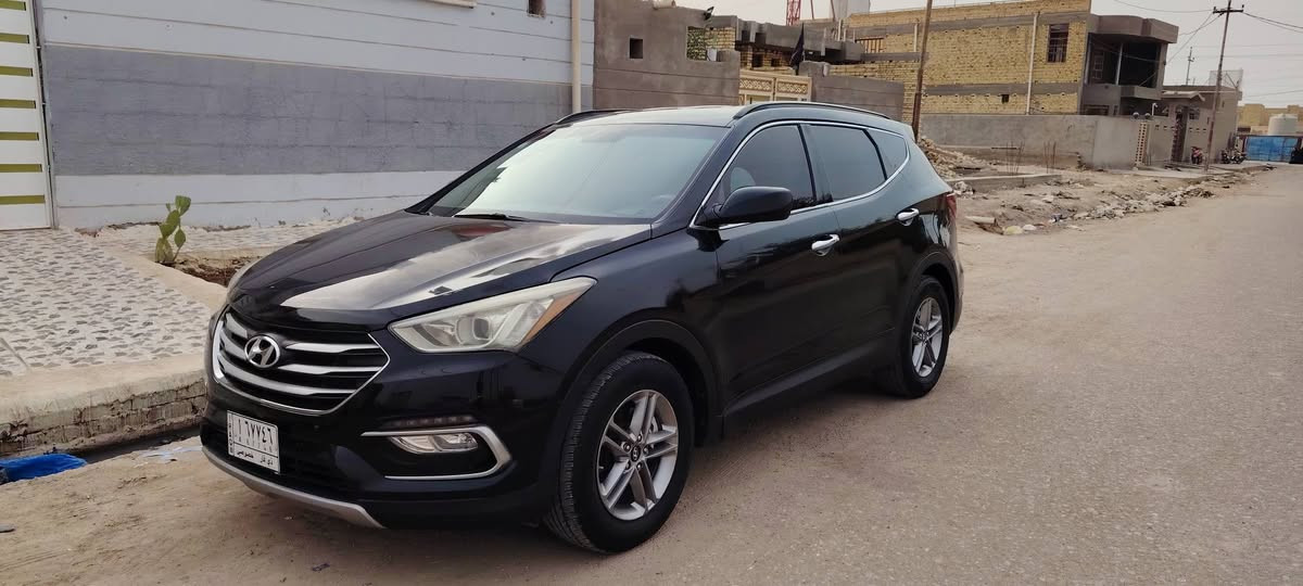 السلام عليكم هونداي سنتافي موديل 2017 وأرد أمريكي 4سلندر حادثه جاملغين ونص بنيد أمامي السونار مرفوق مع الصور ماشيه 96 ألف 5 راكب فوله ماعده البانورامه ولمري  رقم ذي قار /السعر 145  /وبيه مجال الاستفسار ***********
