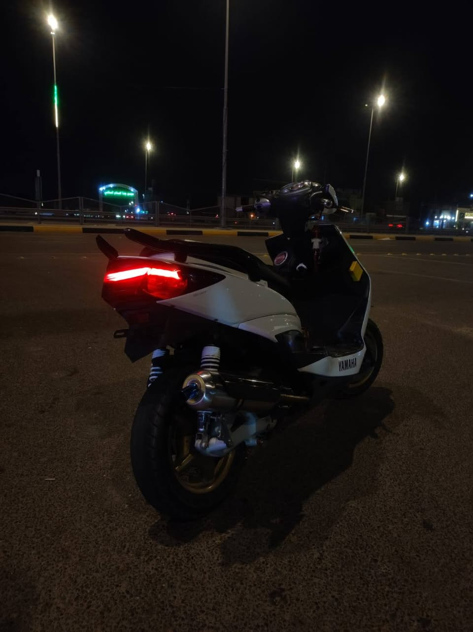 سلام عليكم
دراجه سكنس فحل للبيع خط واحد
محرك 59
بيها راديتر مداور دهن 
كور رياضي 59
تخم كلجات بيها امامي+خلفي
كلش قويات وبيها صفاك NCY
من ناحيت المحرك كلش قويه 
بيها عقل رياضي ماركت CMR
كويل نار رياضي هوه و الواير
مازده و محوله مال عدسه خارجيه بلاديه
بكلايت شمعه بلادي اجه بيها
بيها يدات بريك ام التقسيم 
وبيها ويدات بانزين وبعد نواعم 
سعرها خاص او واتساب ***********
