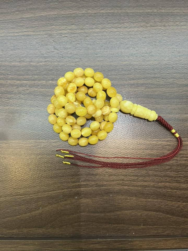 السلام عليكم
سبحه كهرب بولوني بيض حمام
-الوزن48.5غرام
-76حبة


**إذا كنت صاحب هذا الإعلان وتريد حذفه لأي سبب، رجاءا أرسل رسالة إلى الدعم الفني**