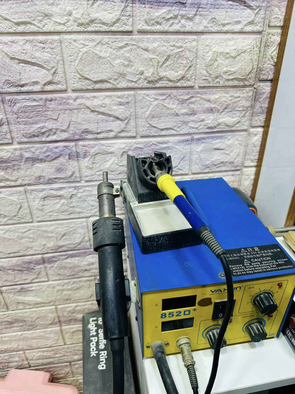 السلام عليكم محل جاهز بسعر مناسب تريد تترزق بي او بس الغراض او الغراض مع الديكور بسعر مناسب جدا العنوان بصره مطيحه للأستفسار واتساب او تصال 
‭0772 834 8323‬  مكلف بنشر
