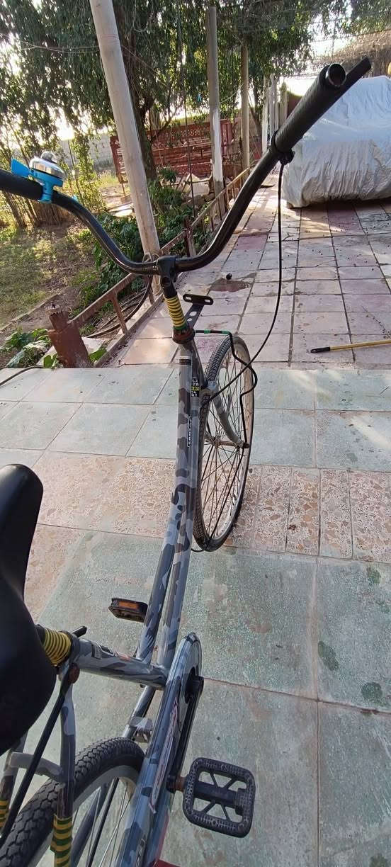 سلام عليكم ورحمه الله وبركاته بايسكل حشداوي للبيع  شركه سانتوس موديل 2022 بايسكل نضيف السعر 110 وبي مجال المكان بابل الحله الأستفسار عل هذا الرقم ***********
