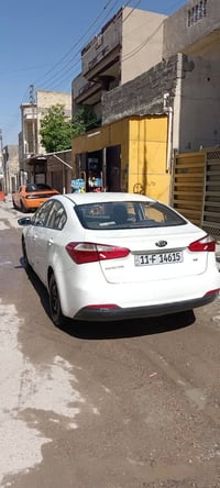 كيا سيراتو موديل 16 باسمي بيها صبغ شامله خلفي اثر شخط بدون بارد بدون م...