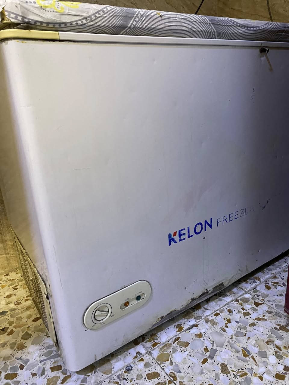 مجمده حجم كبير تشتغل وتجمد ماطوره مامصلح ابد وصاير بيه ليك قديم ومصلحينه يعني تشتغل وتجمد وشوف الفديو كدامكم سعره ٥٠ قفل مكان السريدات


**إذا كنت صاحب هذا الإعلان وتريد حذفه لأي سبب، رجاءا أرسل رسالة إلى الدعم الفني**