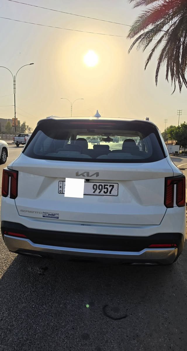 سورنتو خليجي 2024 كفالة من التبديل و الصبغ و البارد ممشى 49,000 رقمها بابل مميز  ,مواصفات :
سورنتو خليجي 2024 كفالة من التبديل و الصبغ و البارد ممشى 49,000 رقمها بابل مميز  ,مواصفات :
* الكاميرا الخلفية
 * صندوق كهربائي
 * التحكم على المنحدرات
 * مستشعر وقوف
 * بصمة
 * مسند الذراع
 * مثبت السرعة
 * مرايا جانبية كهربائية
 * نوافذ كهربائية
 * شاشة
 * مراقبة النقطة العمياء
 * نظام المفتاح الذكي
 * مصابيح زينون الأمامية
 * المصابيح الأمامية ليد
 * مانع الانزلاق
 * إنارة محيطية
 * أبل كاربلاي
 * التشغيل عن بعد
 * مقاعد الصف الثالث
 * شاحن لاسلكي
 * ستائر خلفية
 * وضع القيادة
 * حساسات ضغط الإطارات

مكاني حلة مركز المدينة ***********
