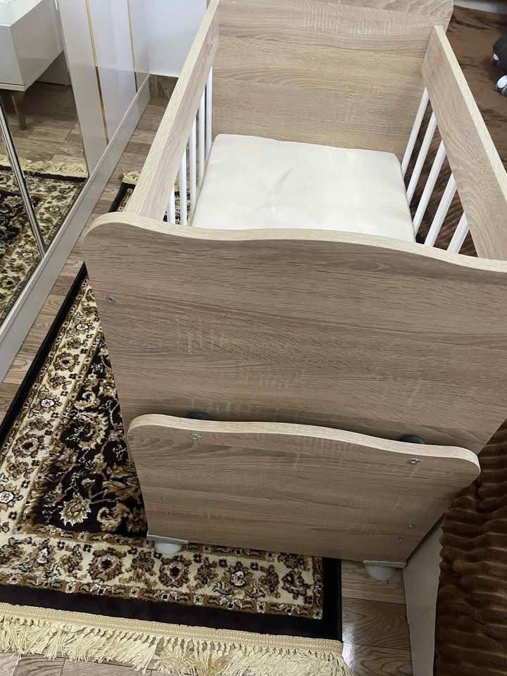 السلام عليكم
جربايه بيبي طفل تتحمل حتى 20 كغم للبيع خالي من اي ضرار نضافه فول استخدام قليل جداً السعر 55 الف قفل

 ملحقات نت نظيفة مستخدمة قليل 
راوتر تابلنك C20 ….. مع بطارية يوبي اس  لراوتر تتحمل 8 ساعات بدون كهرباء 
السعر 35 الف قفل

المكان فلوجة 
للاتصال ***********
