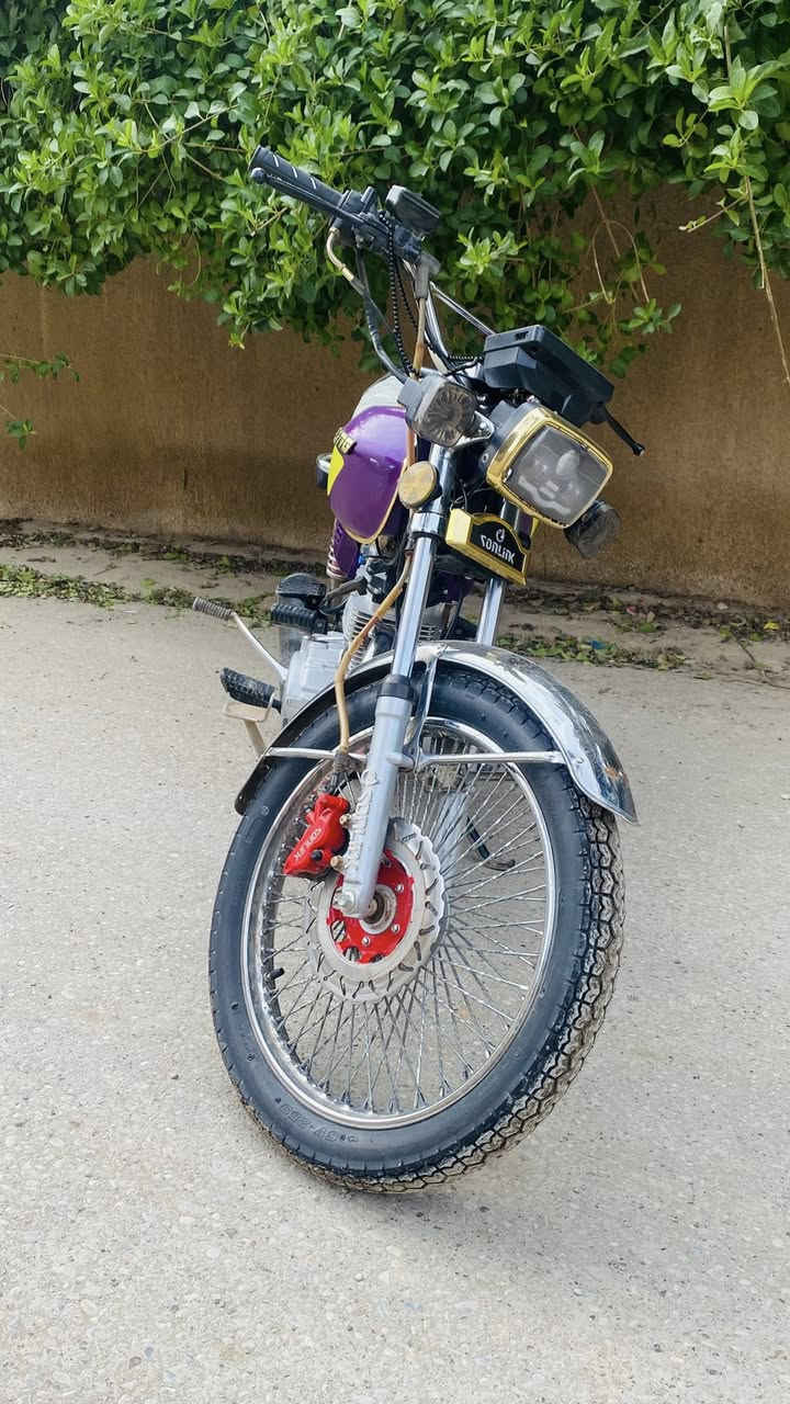 السلام عليكم
تايكر للبيع مديل ٢٤ دراجه كفاله عامه 
السعر 625وبيها مجال مكاني ديالى
الخالص  الشراي يتصل ***********
