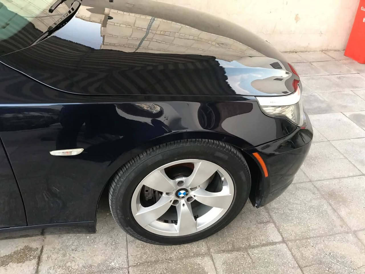 سلام وعليكم ميماتي للبيع فول مواصفات مكينه 528 نوزل قصير موديل 2008  ***********
