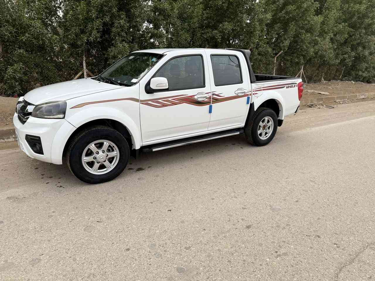 السلام عليكم 
كريت ويل2023 سيارة 
رقم القادسية تحويل مباشر.  
‏سيارة كفالة عامة
‏السيارة مدورة ثاني يوم 
 ‏
محرك كير كفاله 
تخم تاير جديد 
‏
‏ السعر120 وبيه مجال للشراي
المكان الشطره قضاء الدواية
‏***********.      ***********
