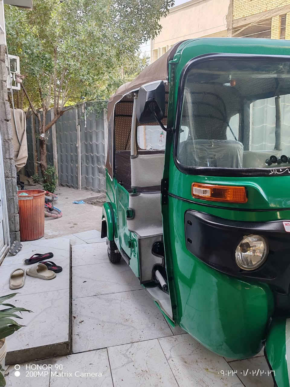 سلام عليكم 21 بسمي تحويل مباشر
مكينة اتراي ناعمة اتراي زيرو كهربائيات كلهة شغالة مناقصهة شي تخم تاير جبلي جادر جديد لات زنون سفريات 17قطعة بردة شتوية التكتك كلشي ماقصهة كبل لشارع
السعر 7100
عنواني البياع تقاطع درويش المعالف 
***********
